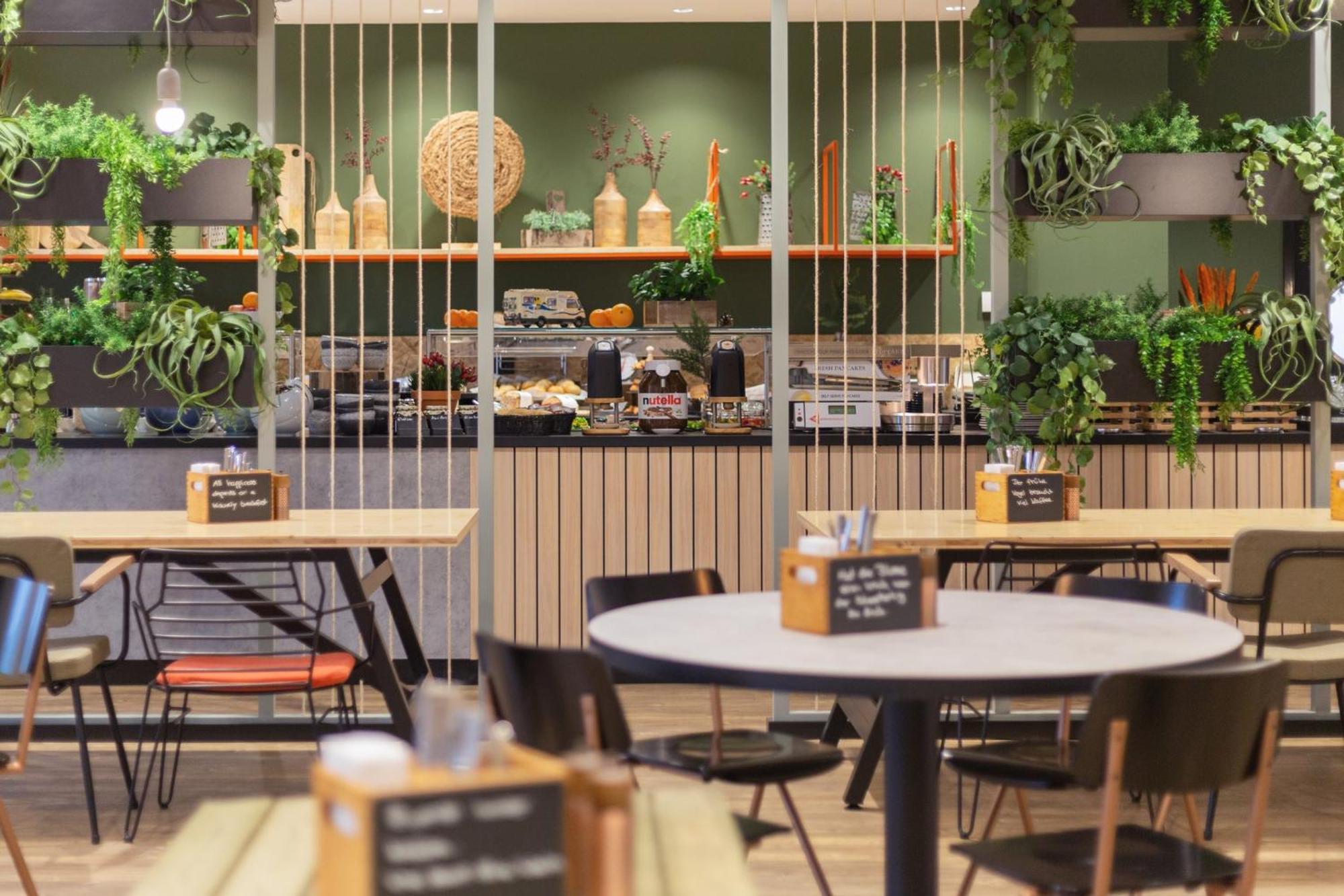 Holiday Inn - The Niu, Amity Potsdam By Ihg Buitenkant foto